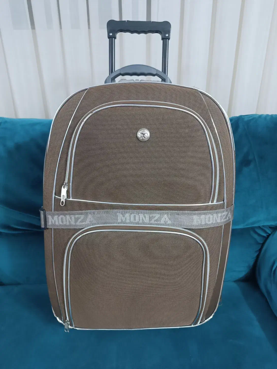 چمدان پرزنتی مسافرتی جنس خوب|کیف، کفش، کمربند|سمنان, |دیوار