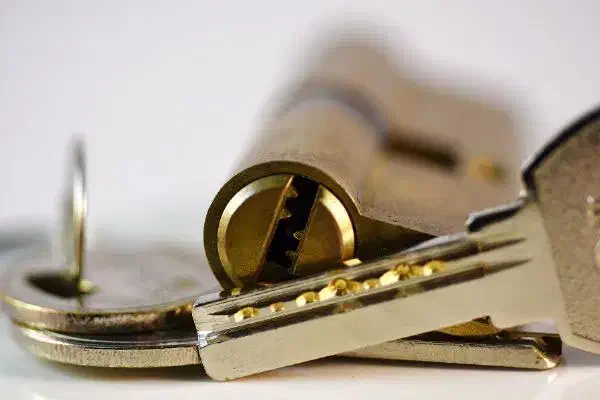 شهرک گلستان و حومه کلیدسازی|خدمات پیشه و مهارت|شیراز, غدیر جنوبی|دیوار