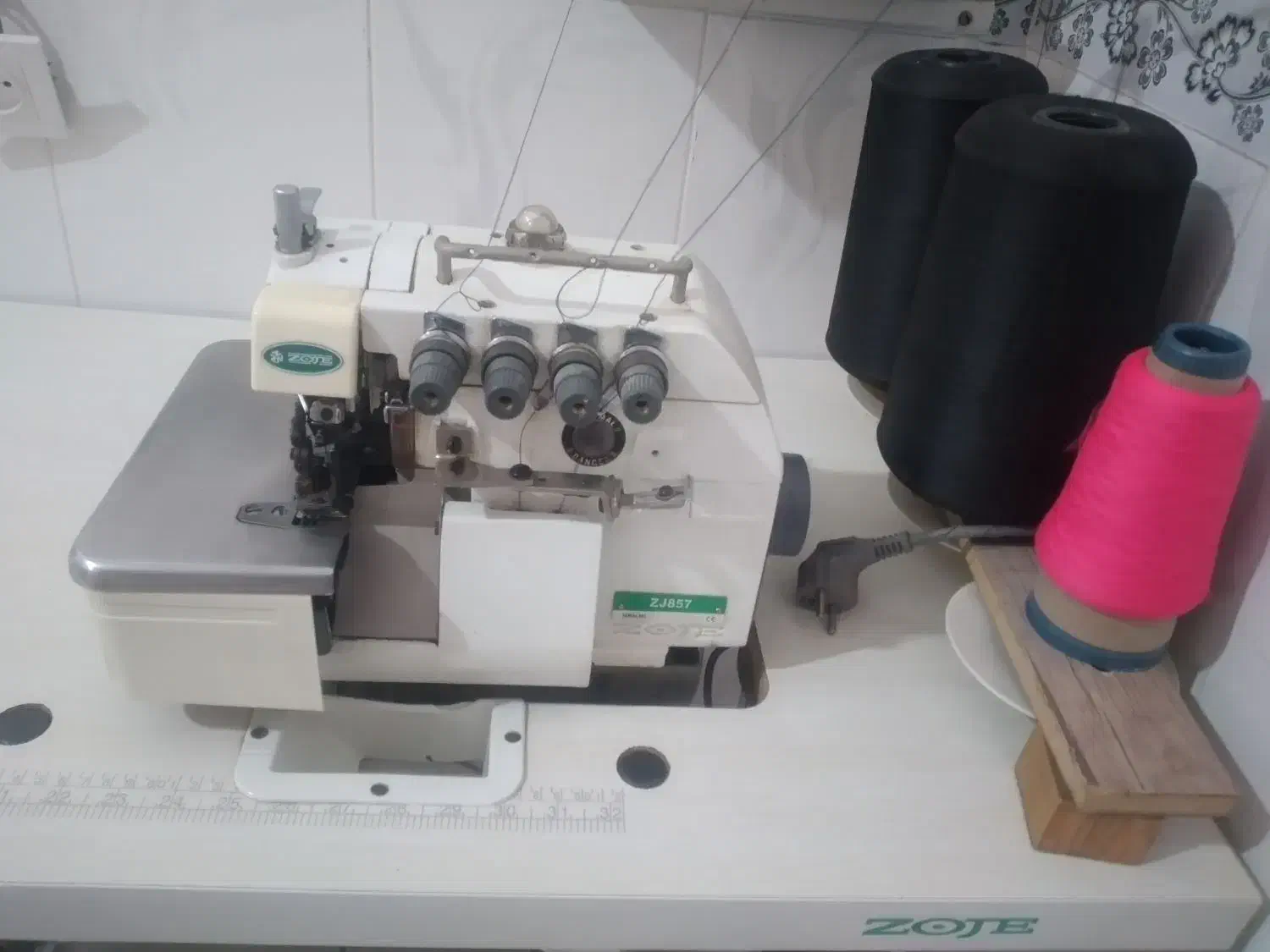 چرخ سردوز۵نخ|چرخ خیاطی و ریسندگی|اراک, |دیوار