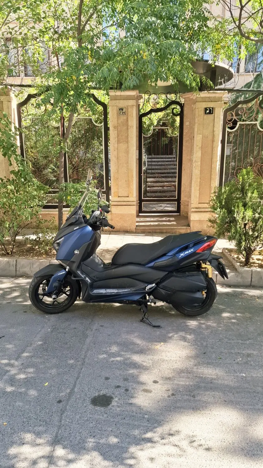 xmax250|موتورسیکلت|تهران, پردیسان|دیوار