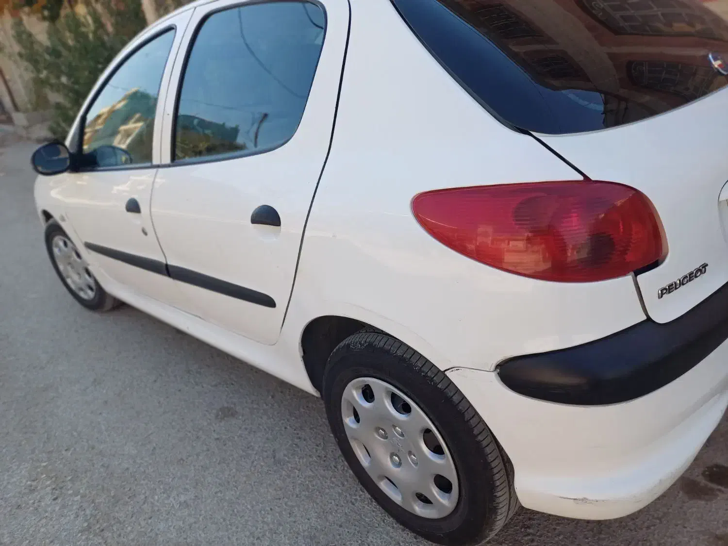 ۲۰۶ مدل ۹۸ کم کار کرد|خودرو سواری و وانت|یاسوج, |دیوار