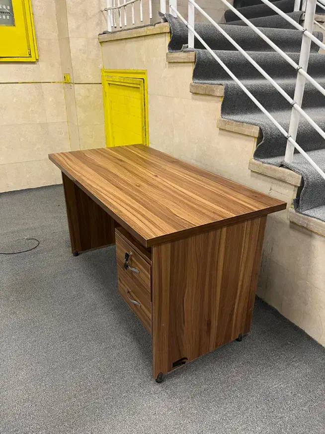 میز و صندلی اداری|دفتر کار|اصفهان, دستگرده|دیوار