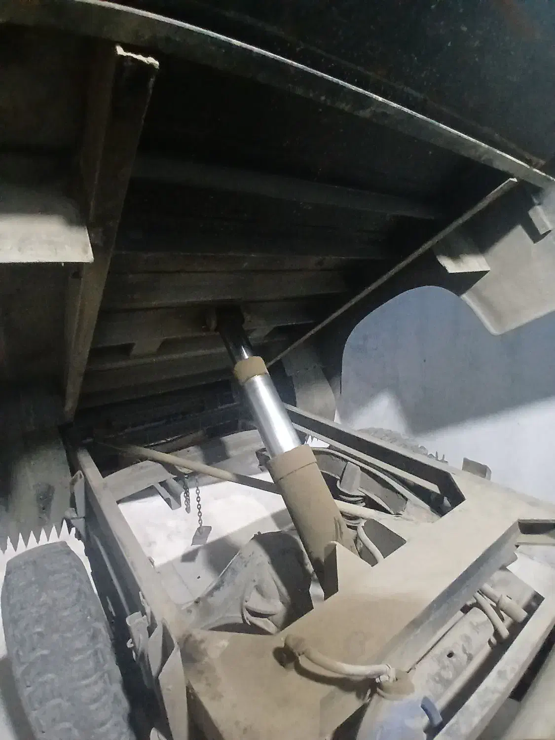 نیسان کمپرسی مدل 82|خودرو سواری و وانت|ارومیه, |دیوار