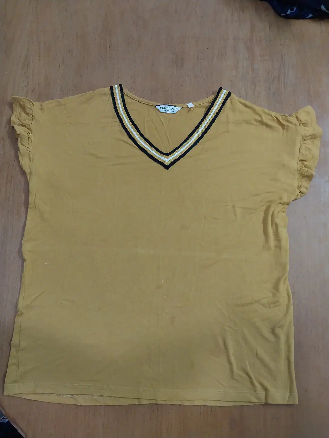 تیشرت|لباس|گلبهار, شهر جدید گلبهار|دیوار