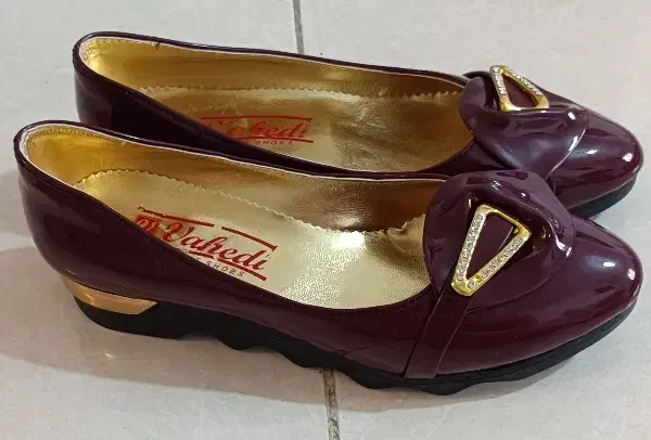 کفش زنانه|کیف، کفش، کمربند|پرند, فاز ۶|دیوار