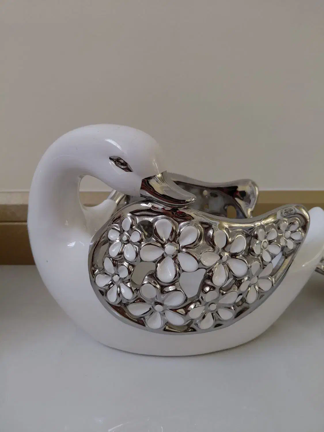 ۴کریستال شیک پذیرایی|ظروف سرو و پذیرایی|تبریز, |دیوار