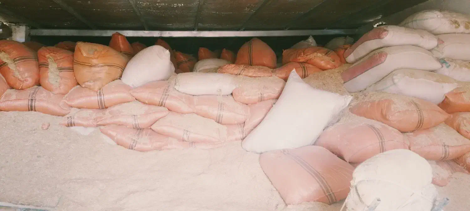 کاه گندم حدودان ۴۰ تن|عمدهفروشی|کبودرآهنگ, |دیوار