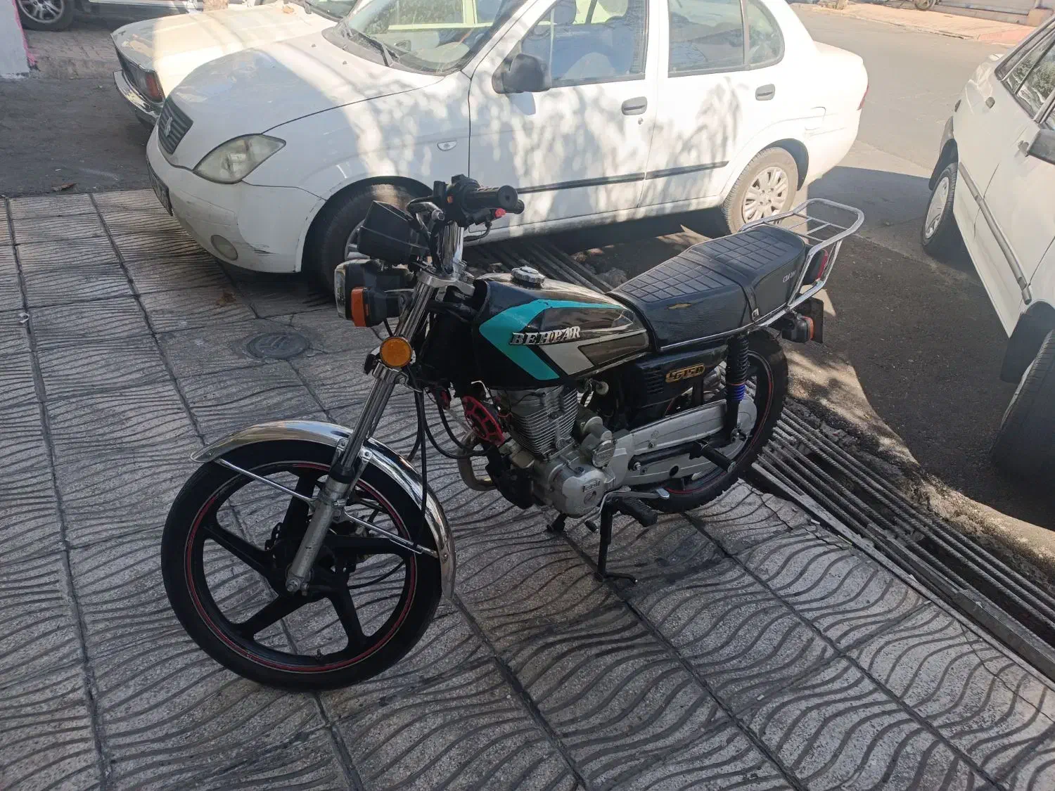 موتور هندا ۲۰۰ پنج دنده|موتورسیکلت|تهران, خاک سفید|دیوار