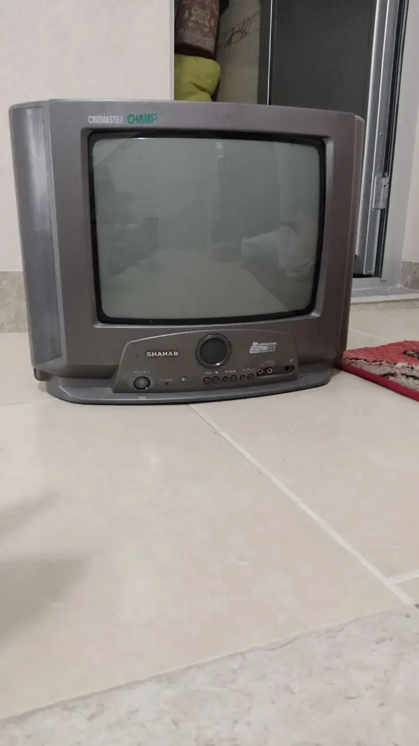 تلوزیون سالم|تلویزیون و پروژکتور|مرند, |دیوار