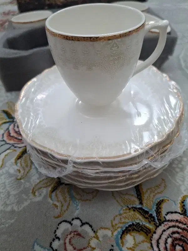 قهوه خوری استخوانی نصف قیمت نمایندگی|ظروف سرو و پذیرایی|مشهد, امیریه|دیوار