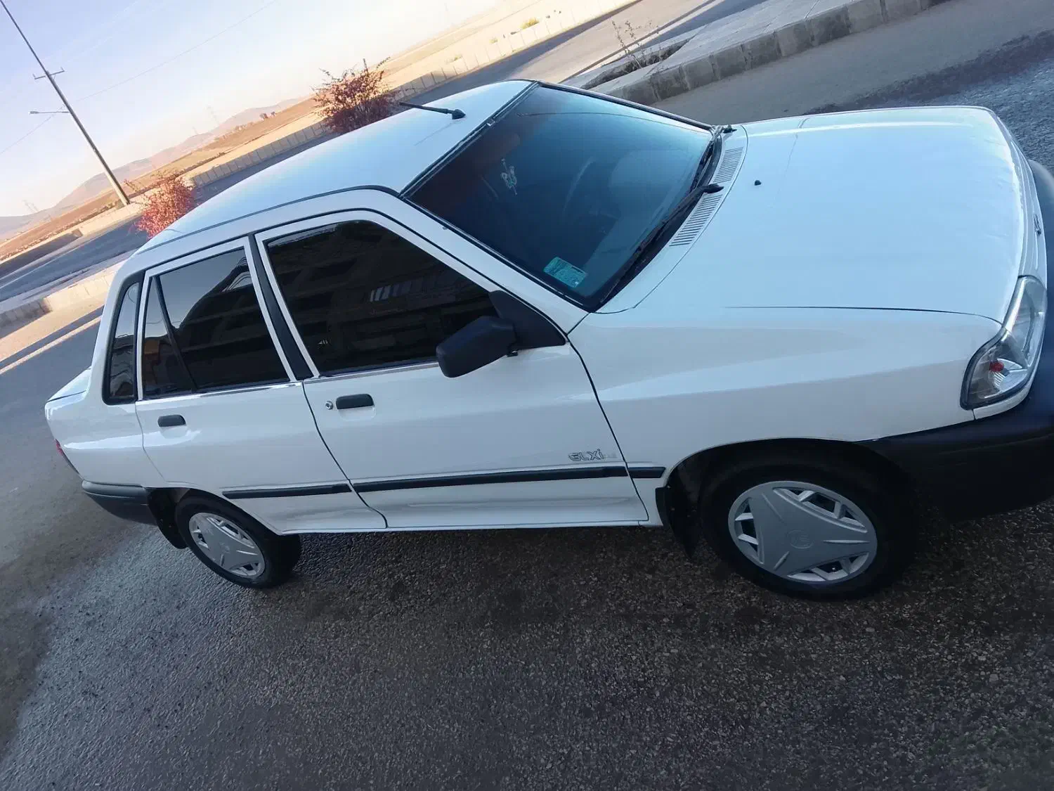 پراید۸۳ درحدخشک کاربراتور|خودرو سواری و وانت|قروه, |دیوار