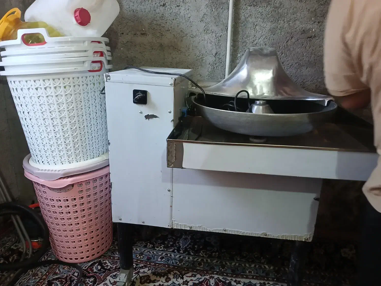 دستگاه سبزی خوردنکن صنعتی  در حد نو و سایلها|ماشین‌آلات صنعتی|جلین, |دیوار