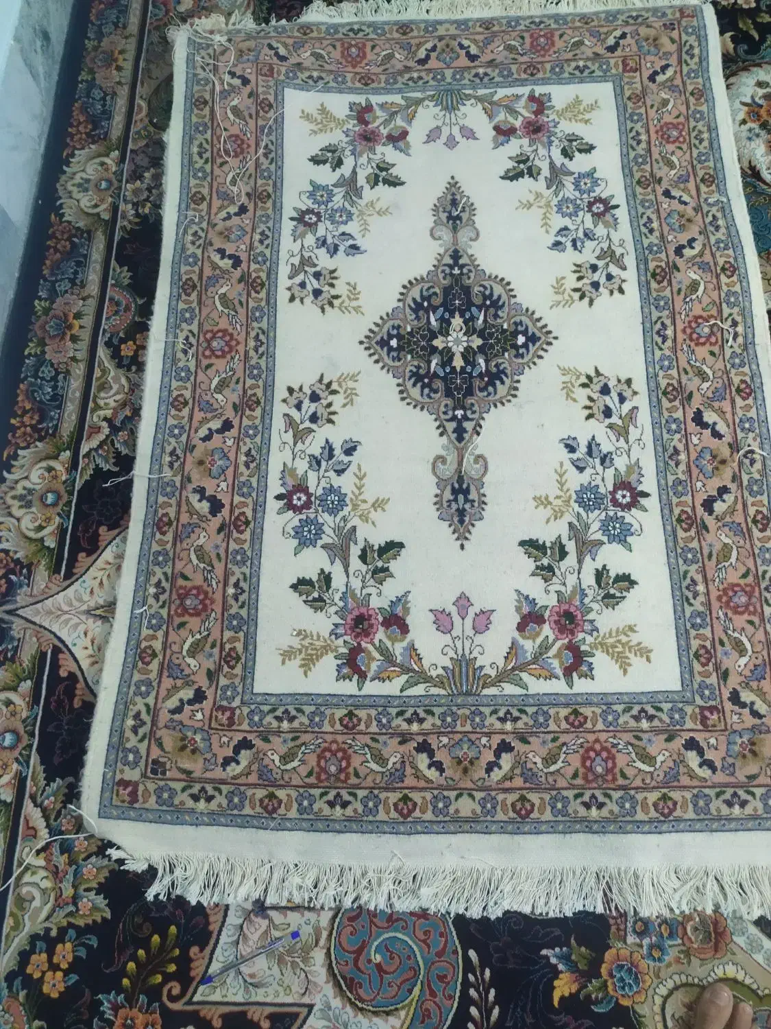 قالی دست باف|فرش|بیرجند, |دیوار