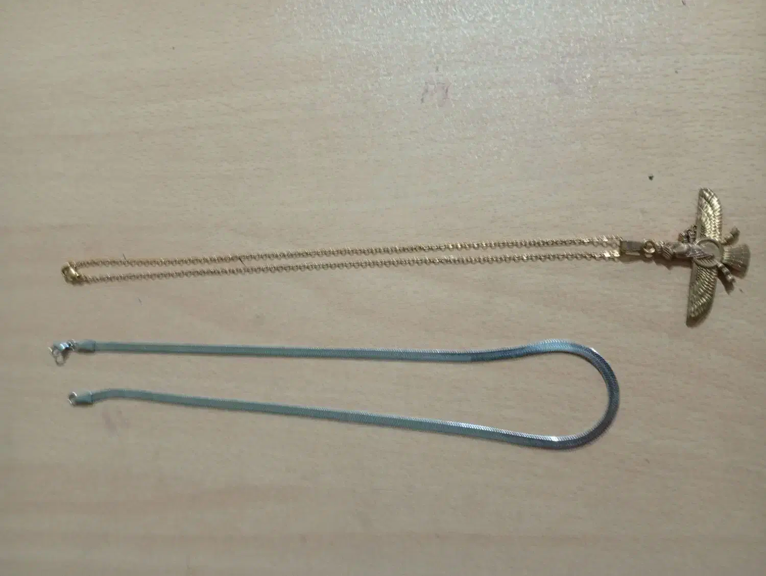 گردنبند ماری و زنجیر به همراه مجسمه کوروش|بدلیجات|مرند, |دیوار