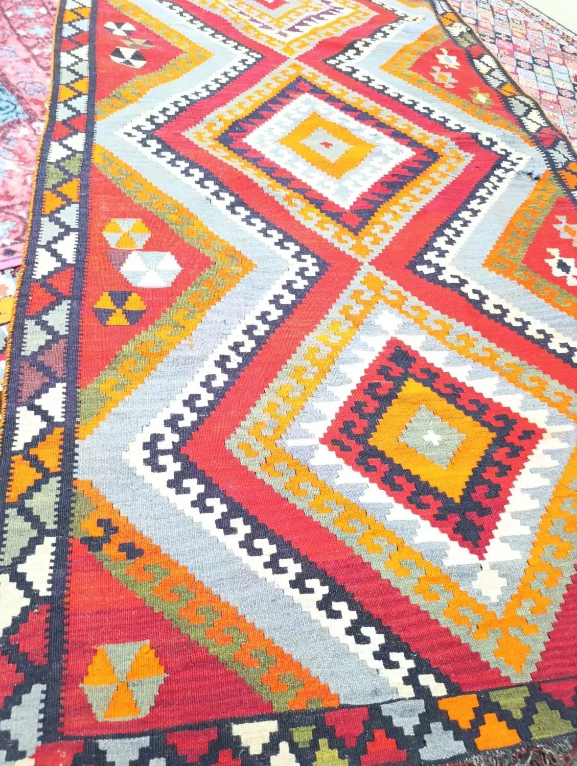 گلیم (جاجیم)دستباف قدیمی|گلیم، جاجیم، گبه|یاسوج, |دیوار