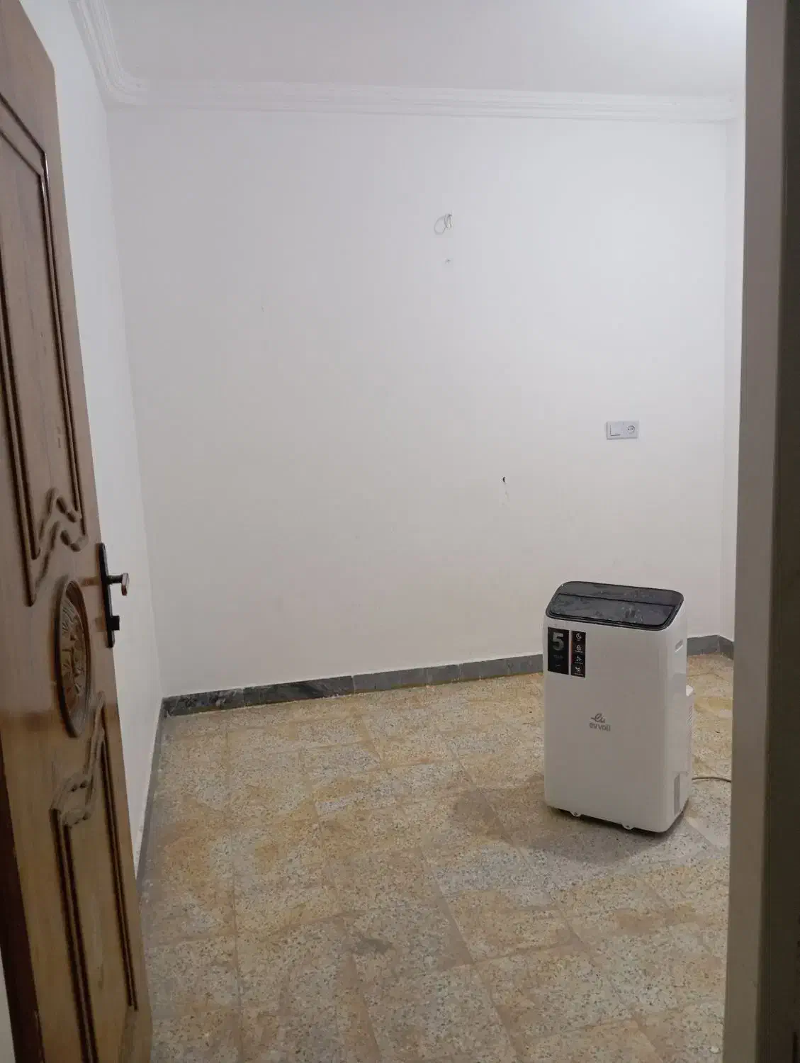 خانه بغل ساختمان پزشکان روخیابان|اجارهٔ آپارتمان|میناب, |دیوار