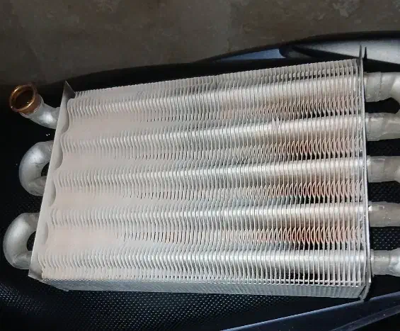 مبدل پکیج ۲۴ هزار ایران رادیاتور FF|آبگرمکن، پکیج، شوفاژ|تهران, شمیراننو|دیوار