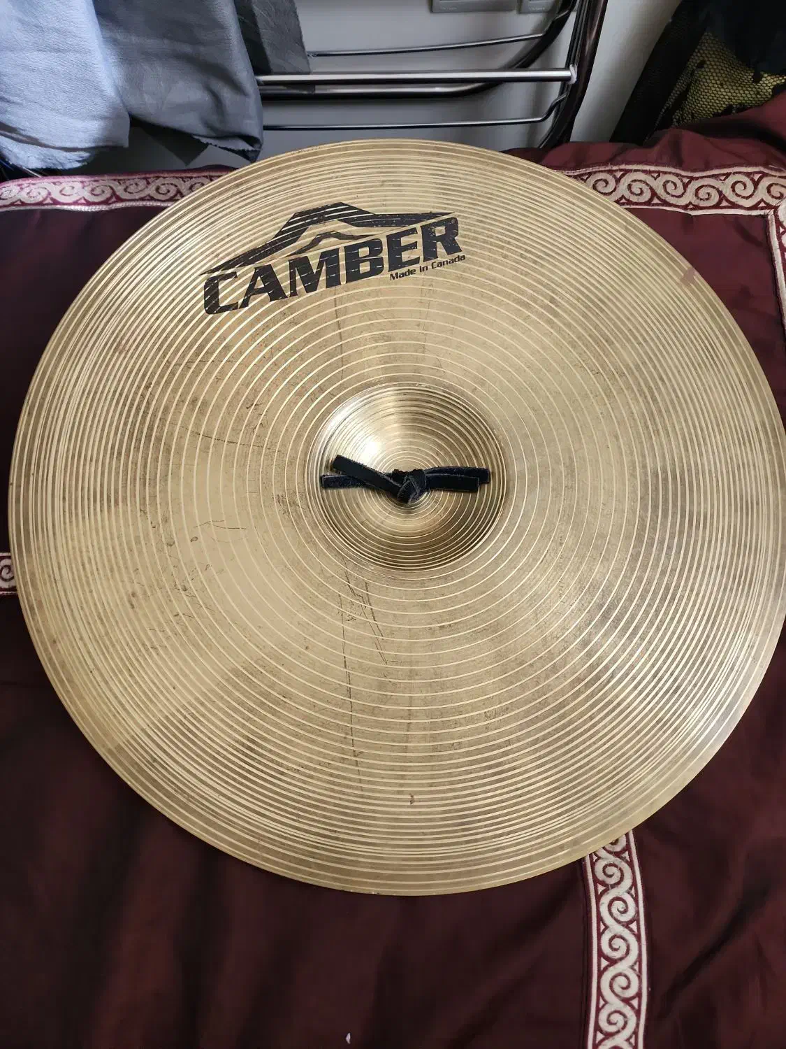 سنج درام کانادایی|درام و پرکاشن|تهران, سبلان (لشگر)|دیوار