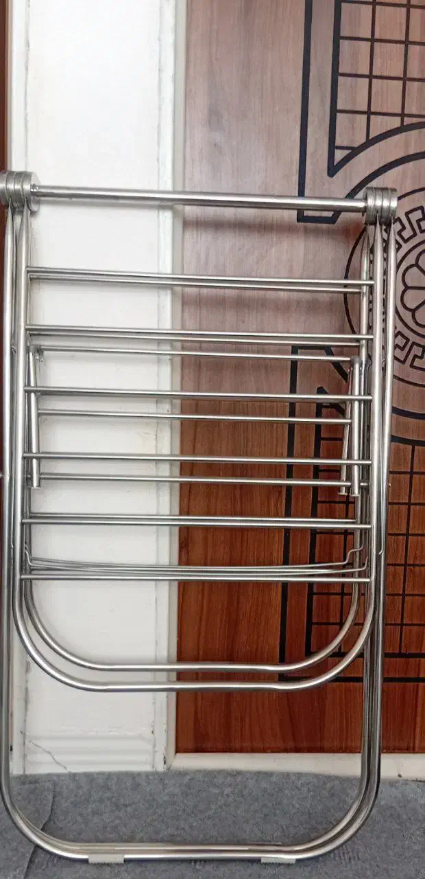 رخت آویز نو|بندرخت و رخت‌آویز|قم, ولیعصر|دیوار