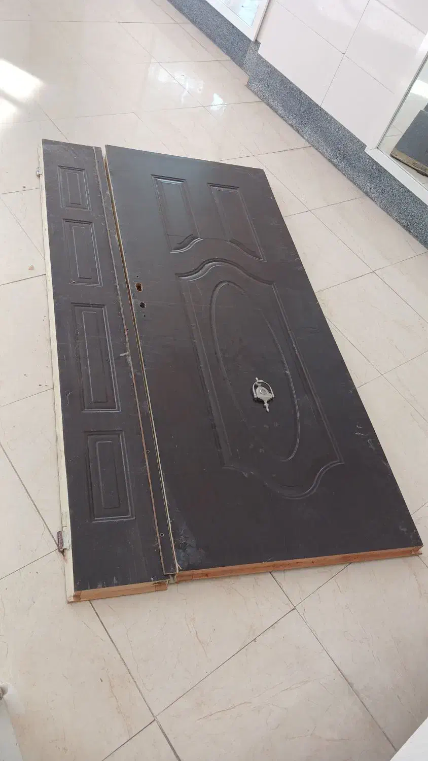 درب آپارتمانی|مصالح و تجهیزات ساختمان|مرند, |دیوار