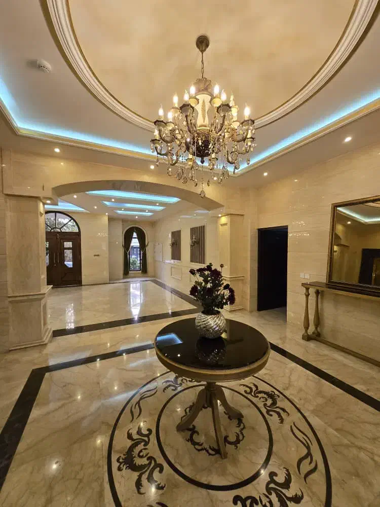 170متر رو به نما/کلیدنخورده/گلستان /نما رومی|فروش آپارتمان|کرج, عظیمیه|دیوار