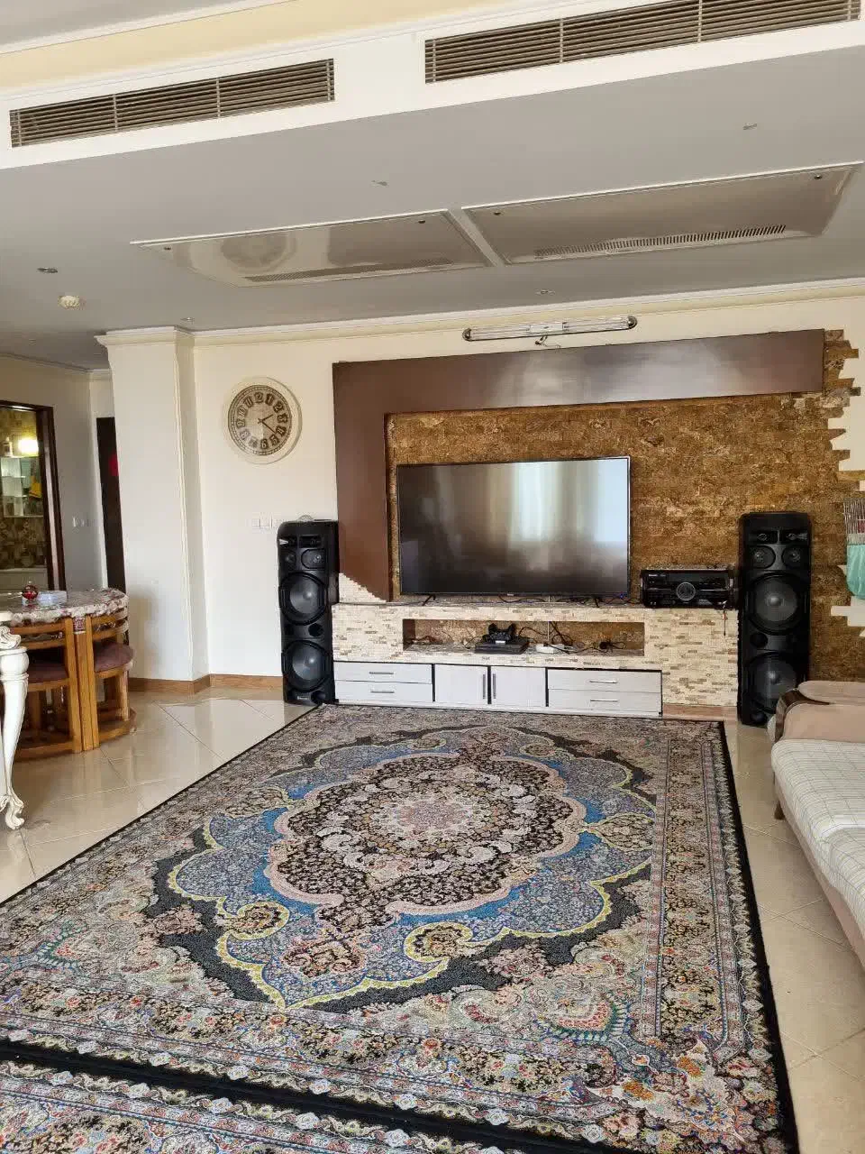 اجاره آپارتمان ۱۱۰ متری آسمان