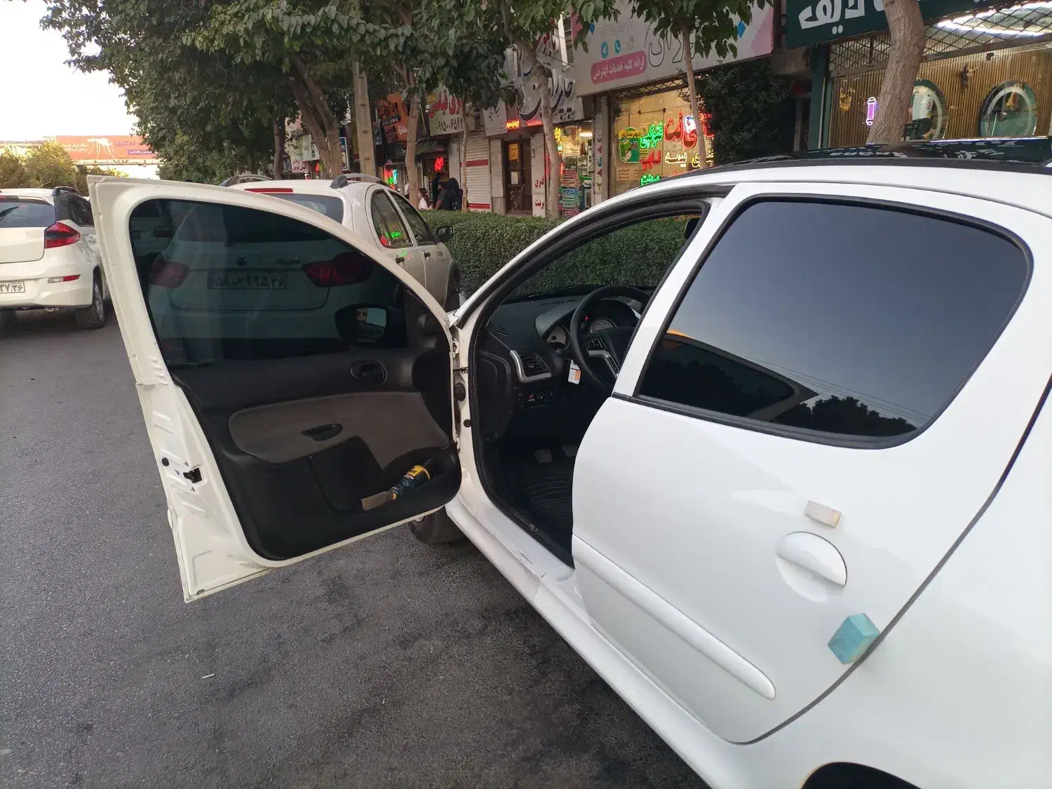 شیشه دودی ضد خش امریکایی با ضمانت|خدمات موتور و ماشین|مشهد, رضاشهر|دیوار