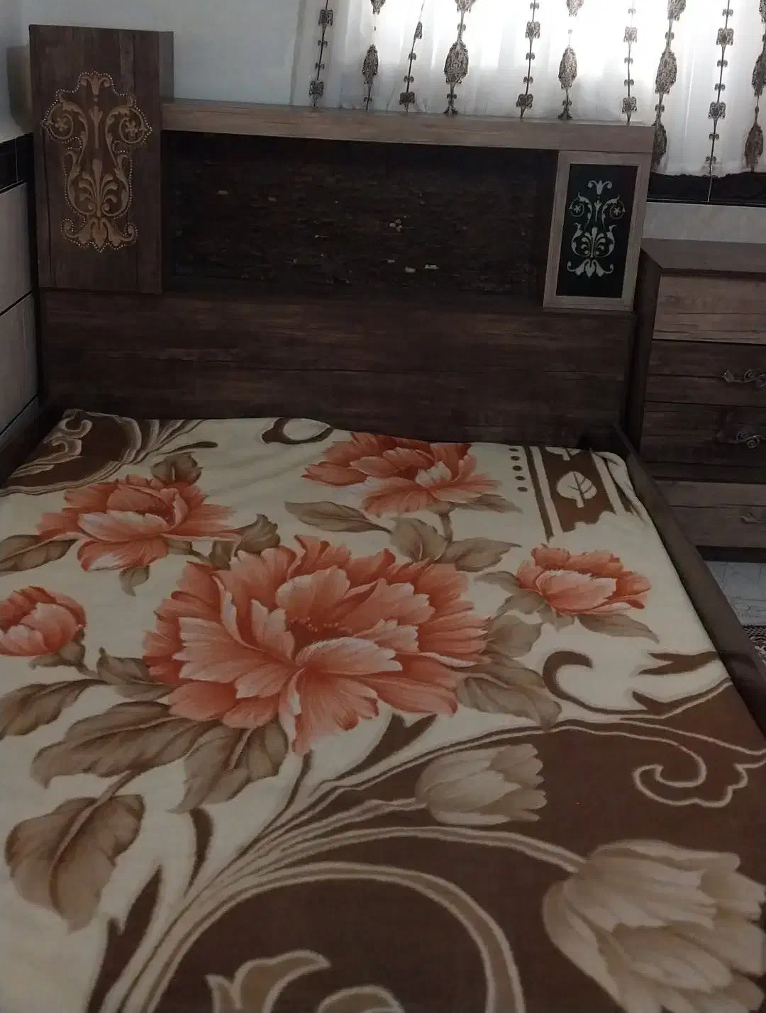 تخت و بوفه|تخت و سرویس خواب|تویسرکان, |دیوار