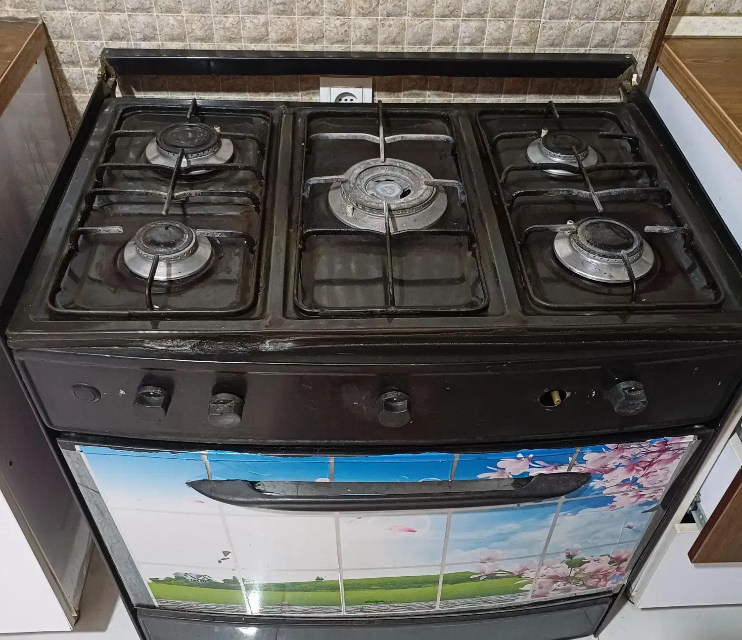 گاز ۵ شعله طرح فر|اجاق گاز و لوازم برقی پخت‌وپز|شیراز, کوشک میدان|دیوار