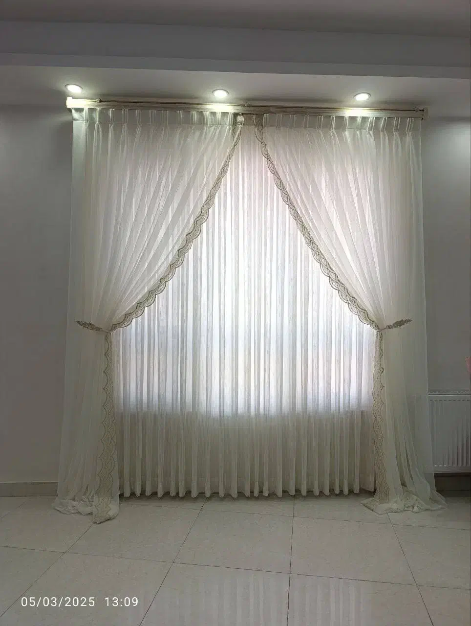 با پرده های شیک ،خونه تو رویایی کن|پرده، رانر، رومیزی|رشت, کاکتوس|دیوار