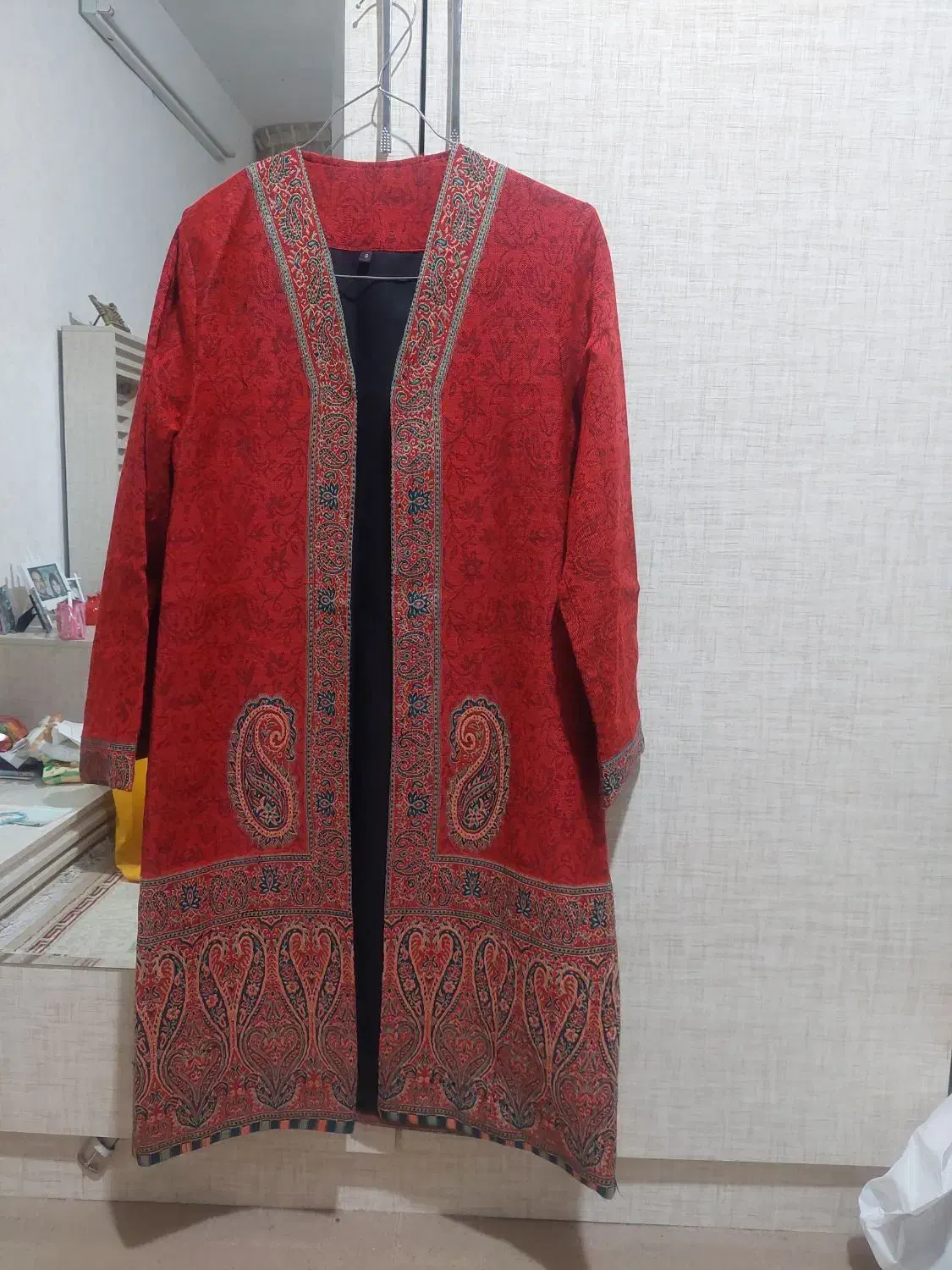 مانتو سنتی، طرح زیبا به رنگ آلبالویی روشن|لباس|تربت‌حیدریه, آغوی|دیوار