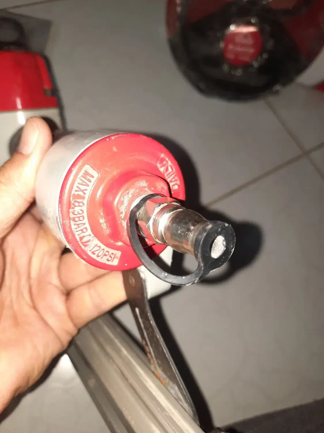 میخکوب تیپو jit خیلی کم کار|ابزارآلات|گلبهار, شهر جدید گلبهار|دیوار