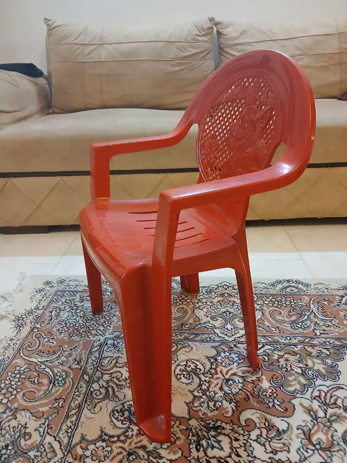 صندلی پلاستیکی کودک سایز بزرگ|اسباب و اثاث بچه|آمل, |دیوار