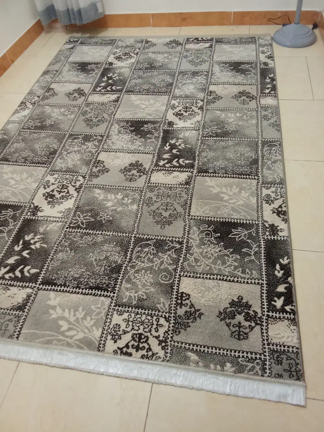 حد نو سالم|تلویزیون و پروژکتور|پیشوا, |دیوار