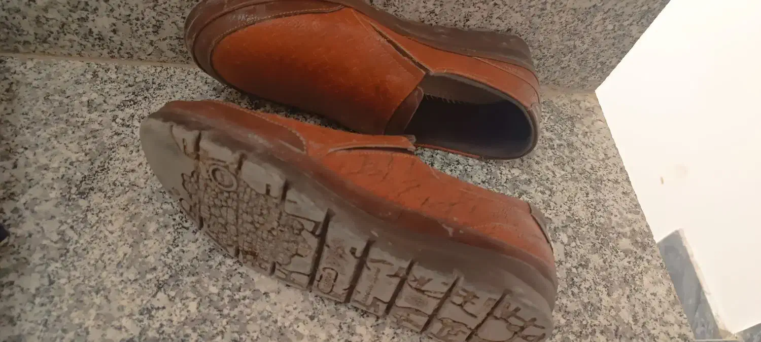 کفش|کیف، کفش، کمربند|خرم‌آباد, |دیوار