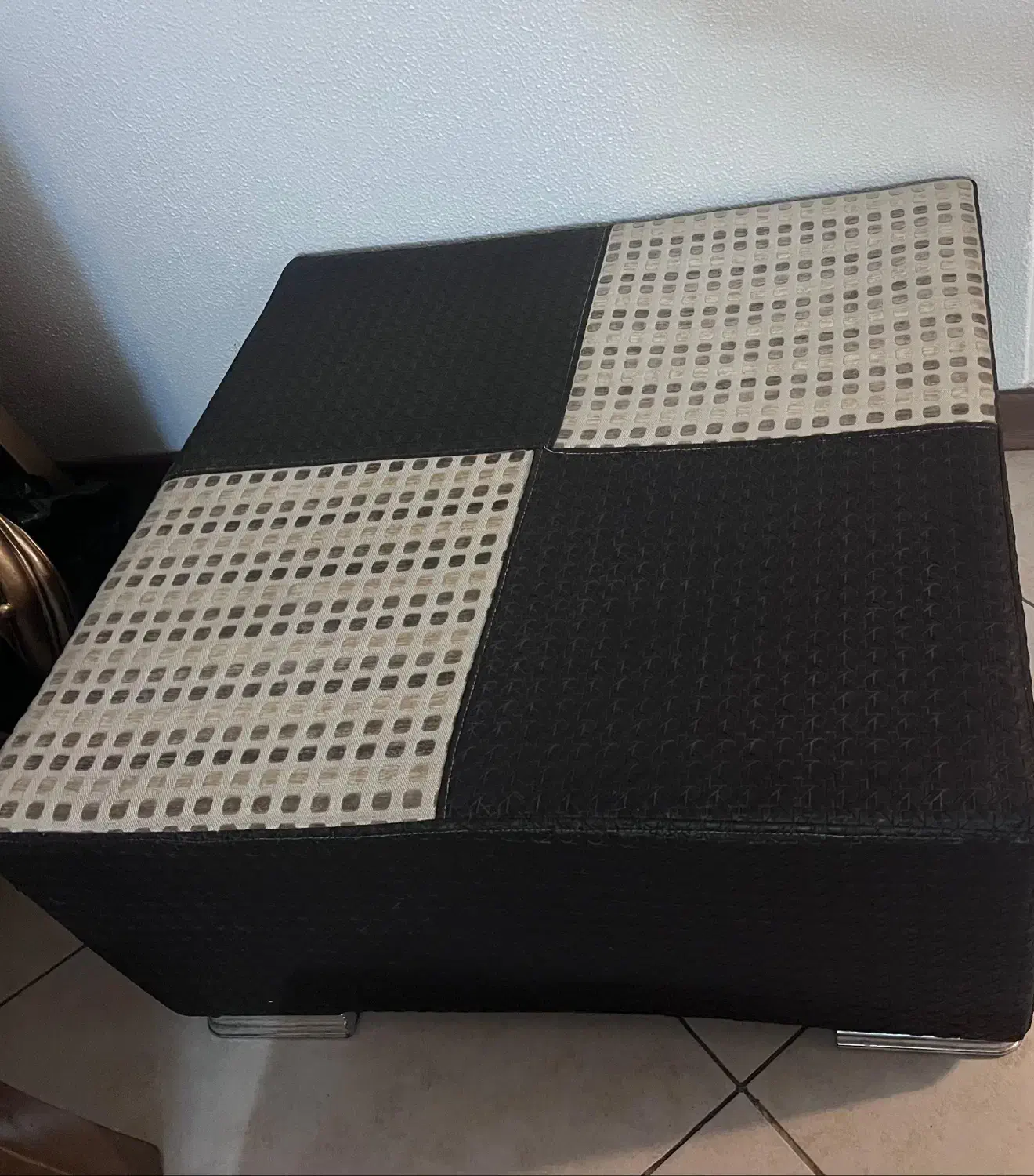 فوری ۲میز + ۱ کاناپه ۲۱۰۰|مبلمان خانگی و میز عسلی|اصفهان, رزمندگان|دیوار