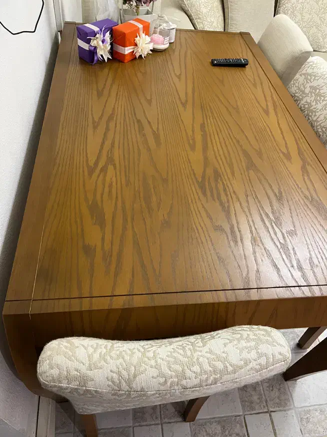 میز نهارخوری ۶ نفره|میز و صندلی غذاخوری|کیش, |دیوار