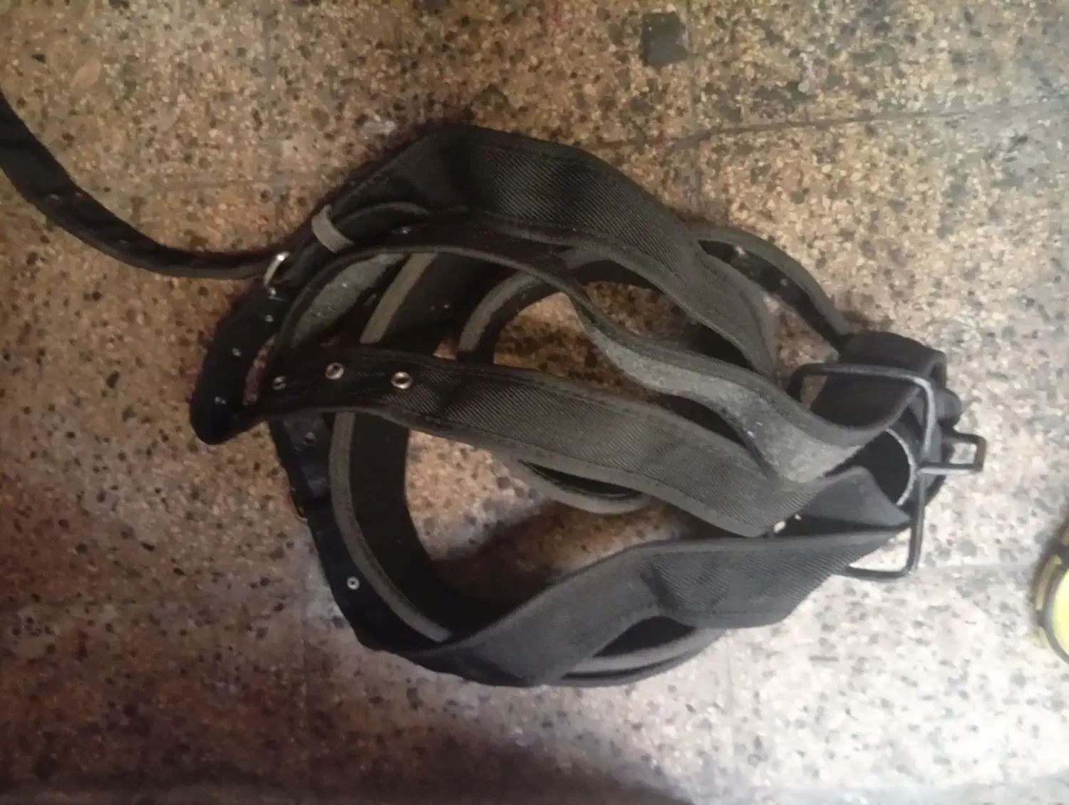 هیکلی برزنت سالم تمیز|کیف، کفش، کمربند|تهران, شهید رجایی|دیوار