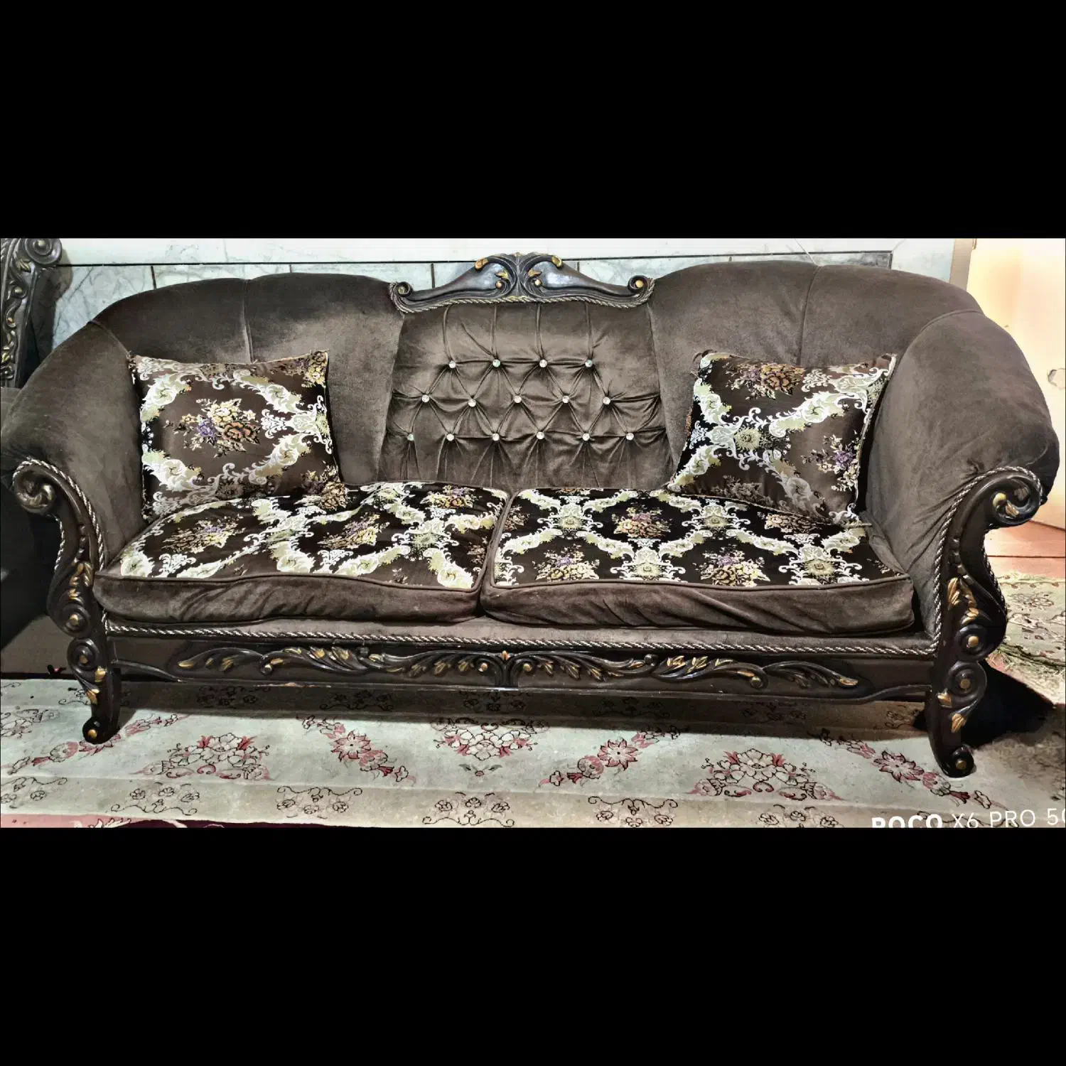 مبل سلطنتی ۷ نفره|مبلمان خانگی و میز عسلی|هشتگرد, شهرک بعثت|دیوار