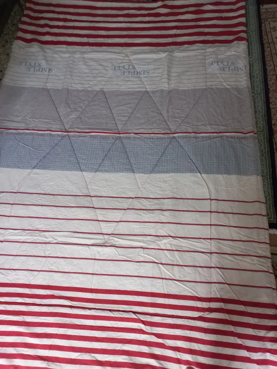 لایکو ی یکنفره|سرویس روتختی|رشت, عینک|دیوار