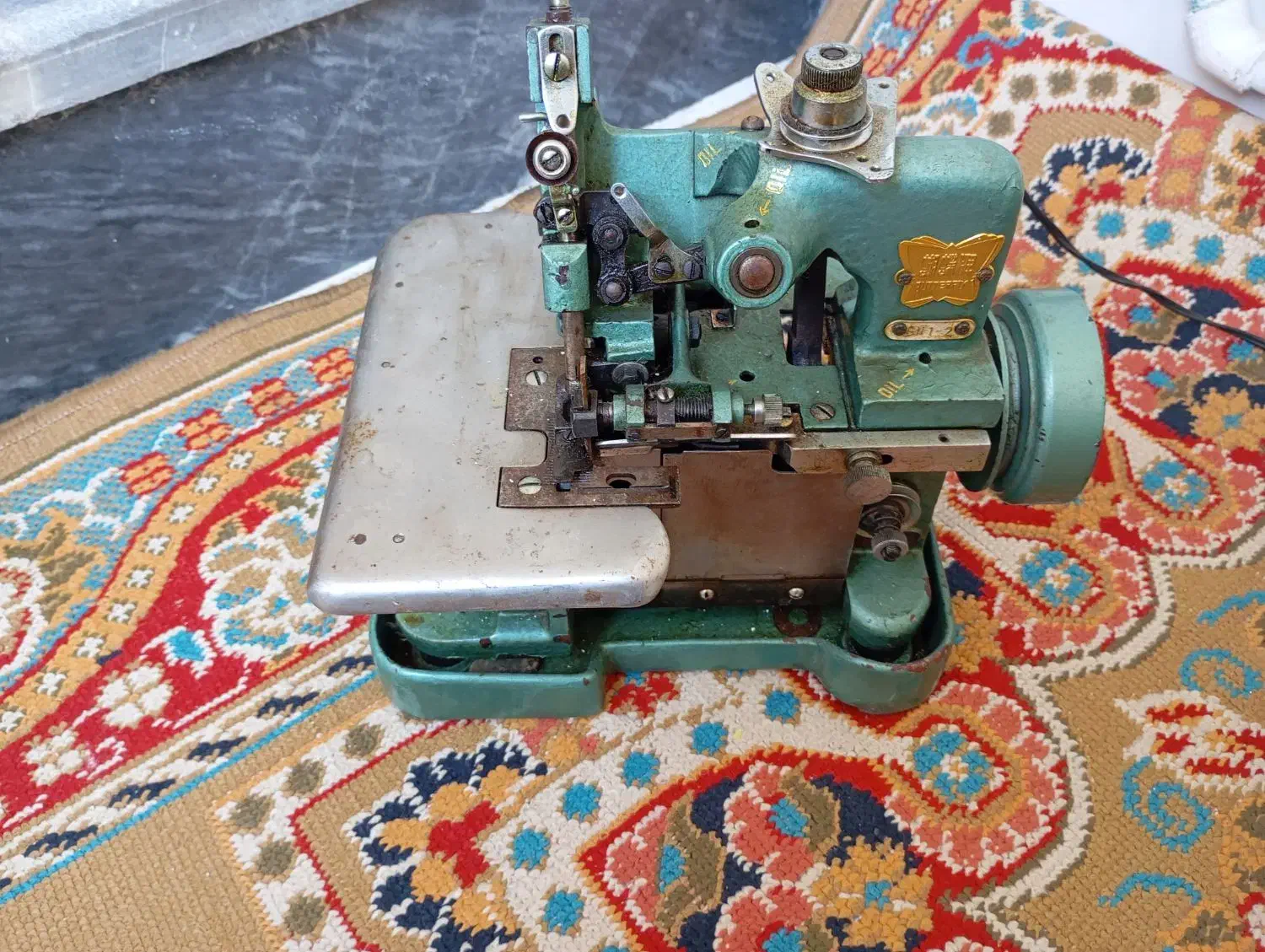 سردوز پروانه|چرخ خیاطی و ریسندگی|اردبیل, |دیوار