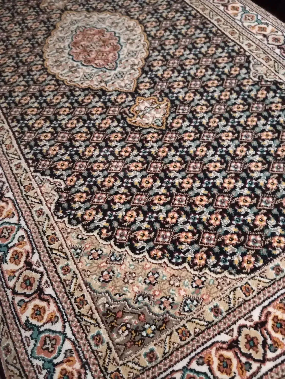 پشتی طرح ماهی|پشتی|تهران, حکیمیه|دیوار