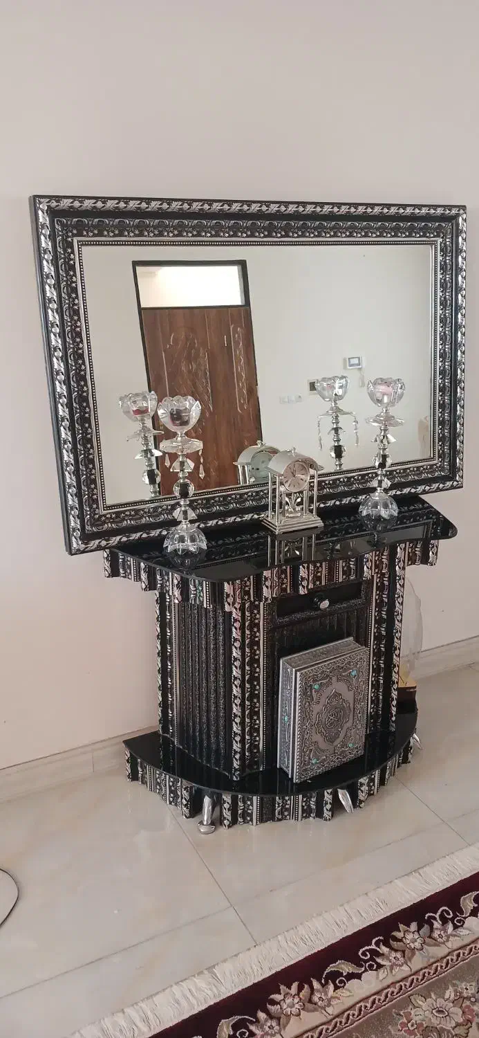 آینه وشمعدان|مبلمان خانگی و میز عسلی|اسفرورین, |دیوار