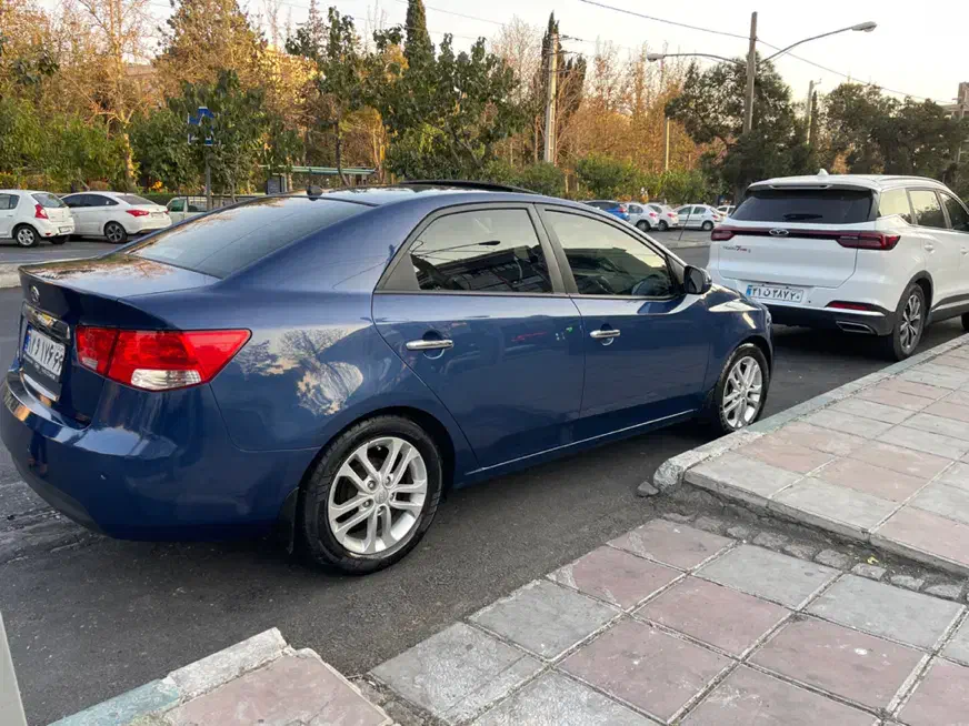 سراتو مدل ۹۷بدون رنگ کم کار|خودرو سواری و وانت|تهران, فردوس|دیوار