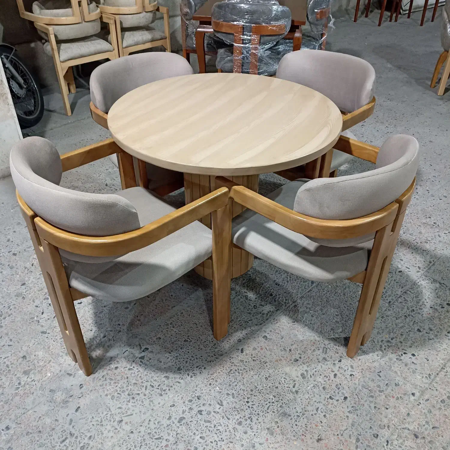 صندلی مدل H تمام نراد|میز و صندلی غذاخوری|رشت, شهریاران|دیوار