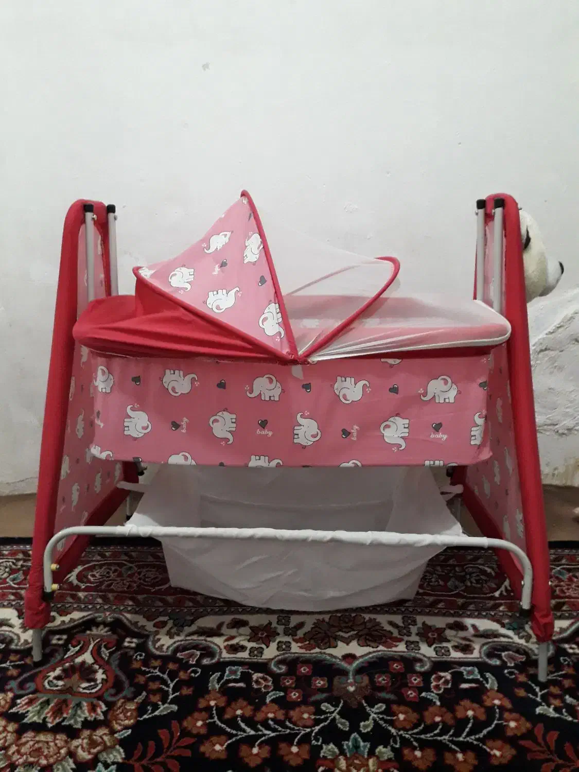 گهواره کودک|تخت و صندلی بچه|قم, نیروگاه|دیوار