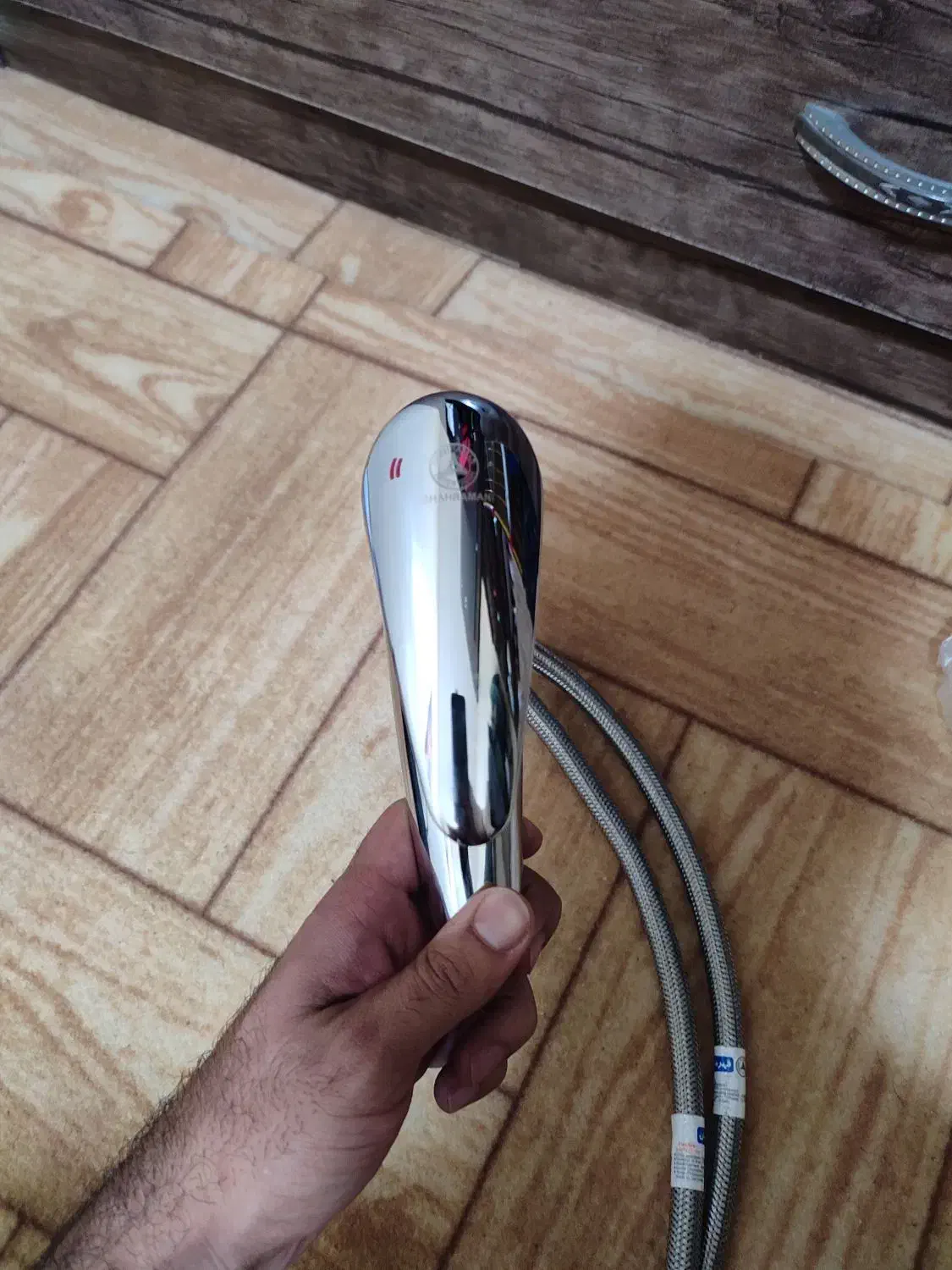 شیر روشویی دستشویی|لوازم سرویس بهداشتی|سبزوار, قائم|دیوار