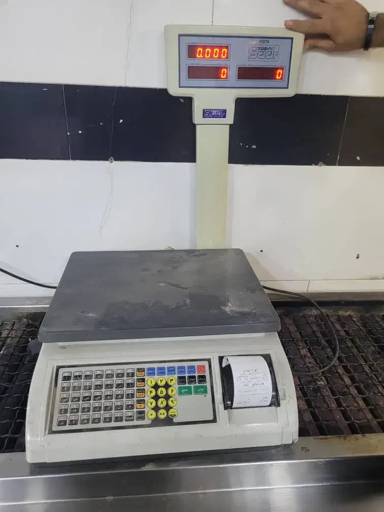 تعمیرات تخصصی ترازو تعویض باتری باطری|فروشگاه و مغازه|رشت, یخسازی|دیوار