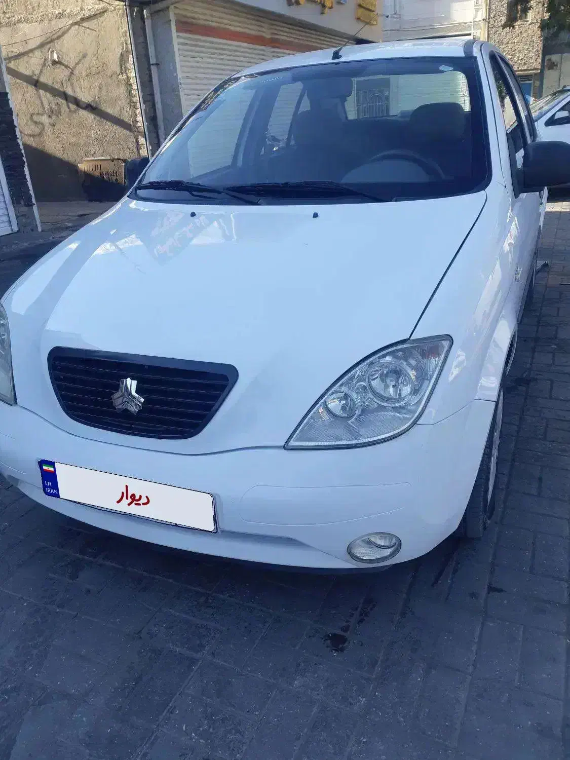 تیبا صندوق دار ۹۸|خودرو سواری و وانت|بروجرد, |دیوار