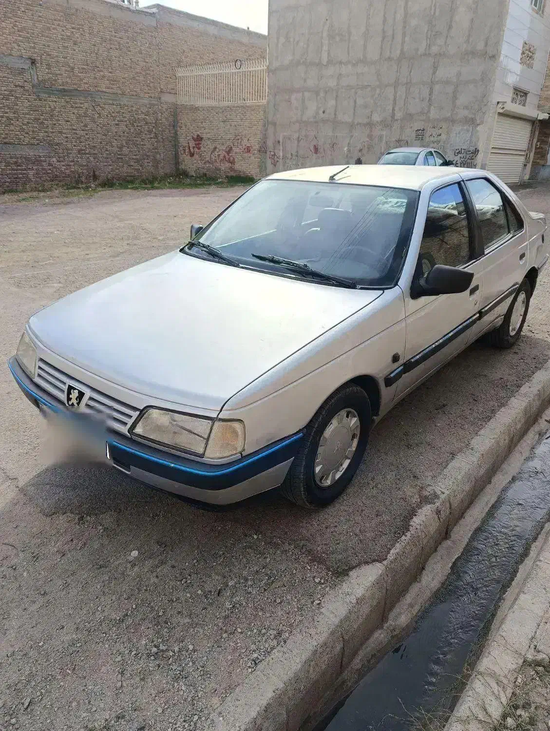 پژو ۴۰۵ دوگانه مدل ۸۵ معاوضه بالاتر|خودرو سواری و وانت|اهر, |دیوار